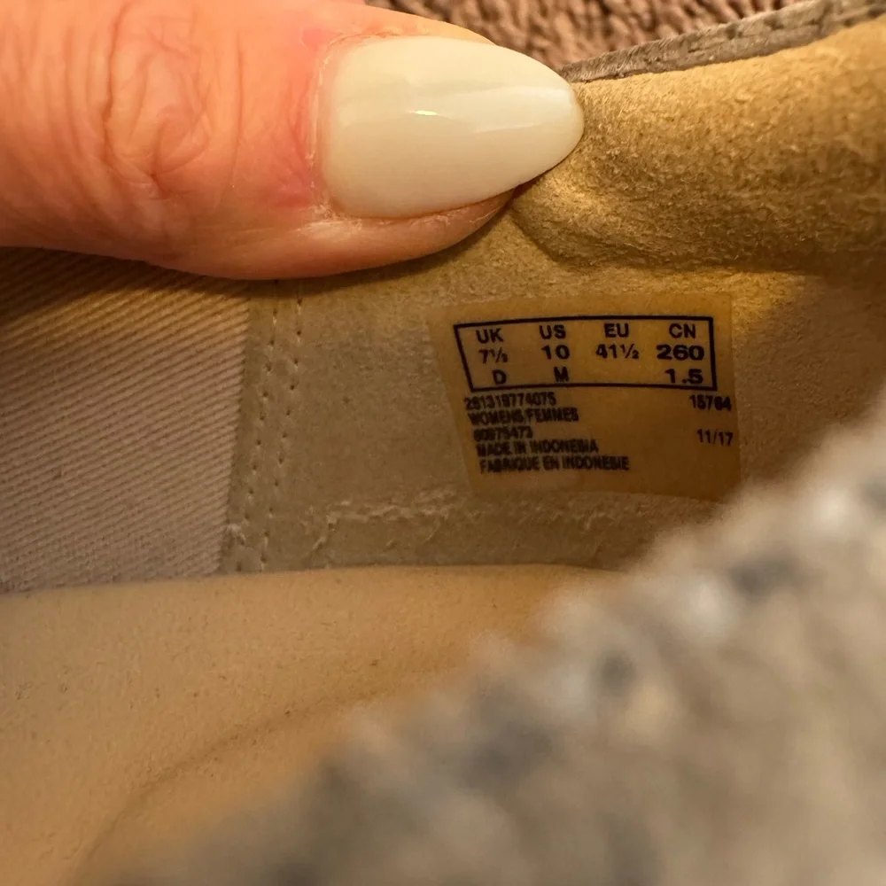 Clarks Teadale Rhea Oxfords Light Grey Suede Shoes Size 10 - Picture 8 of 11